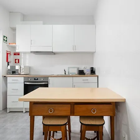 Guestready - Rosemary's Lovely With A Garden 4*