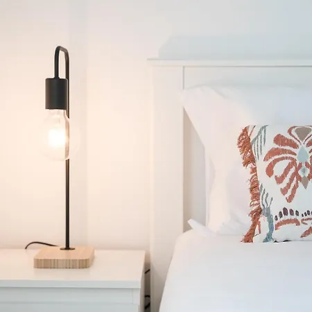 Guestready - Rosemary's Lovely With A Garden 4* Oporto