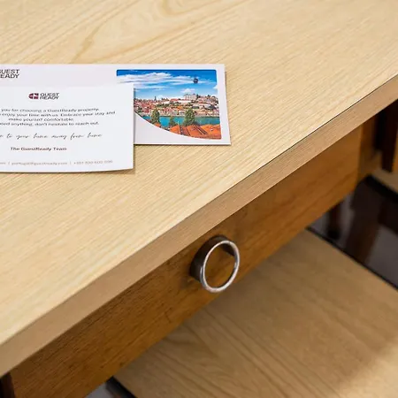 Gasthuis Guestready - Rosemary's Lovely With A Garden