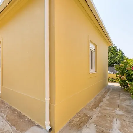 Guestready - Rosemary's Lovely With A Garden Pensión 4*