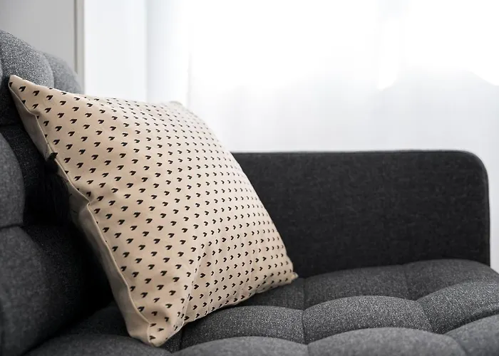 Pensión Guestready - Rosemary's Lovely With A Garden 4*