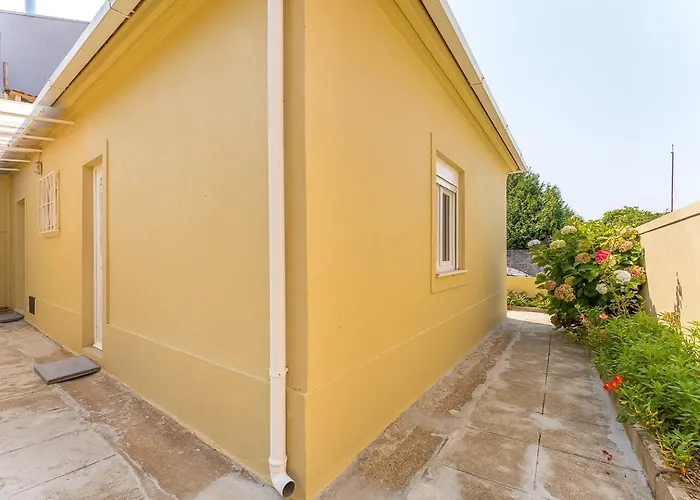 Guestready - Rosemary's Lovely With A Garden Pensión 4*