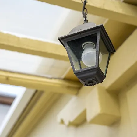 Guestready - Rosemary's Lovely With A Garden Gasthof Porto