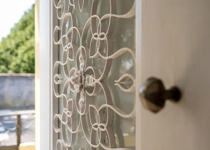 Guestready - Rosemary's Lovely With A Garden 4* Porto